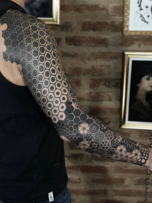 black geometric татуировка на full sleeve #31228 | Тату мастер Eric Stricker
