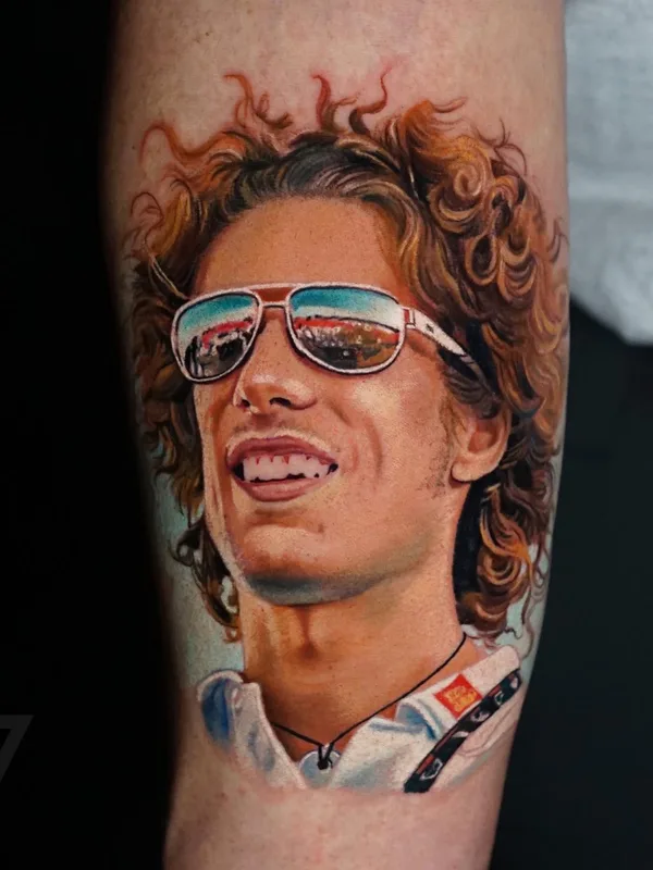 male color realism Tatuaggio su forearm #70780 | Tatuatore Roman Vainer