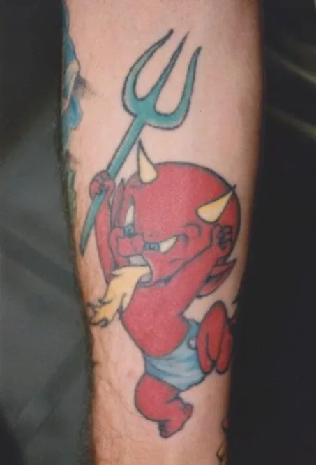 color cartoon Tatuaggio su forearm #56830 | Tatuatore Richie Montgomery
