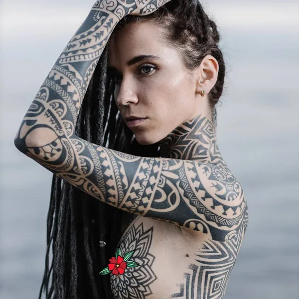 Ornamental tattoo by Дмитрий Бабахин in Saint Petersburg