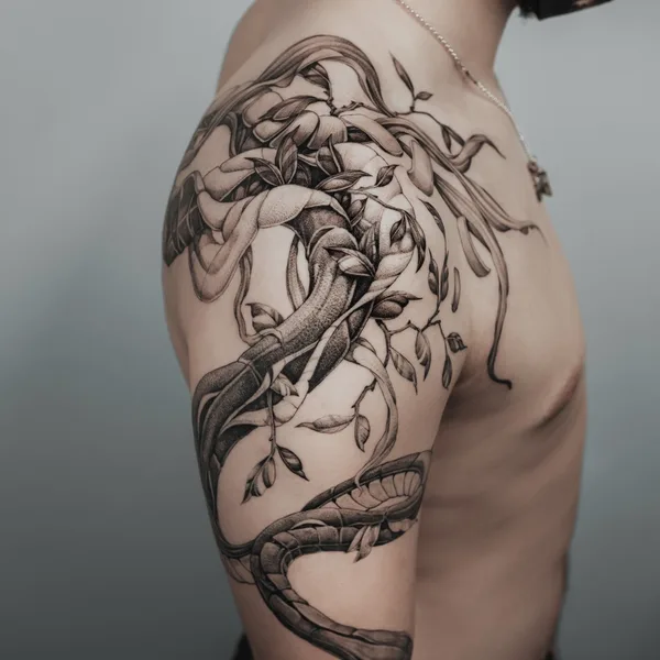 Graphic tattoo by Ezer in Paris