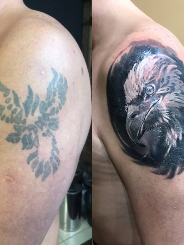 male black and grey realism татуировка на shoulder #33879 | Тату мастер Deni Marengo