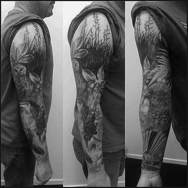 Tattoo artist Karl van der Linden - black and grey realistic tattoo