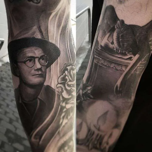 Tattoo artist Karl van der Linden - black and grey realistic tattoo