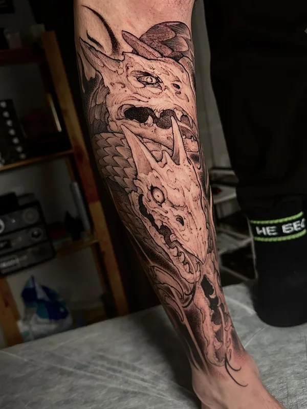 black and grey blackwork татуировка на forearm #62718 | Тату мастер Даурен Усенов