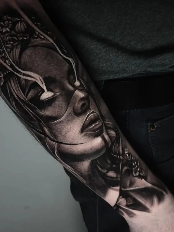 black and grey realism 纹身 在 forearm #62755 | 纹身师 Александр Подопригора