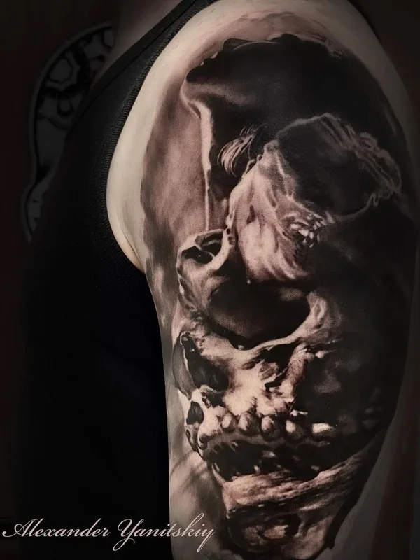 black and grey realism татуировка на upper arm #62756 | Тату мастер Alexander Yanitskiy