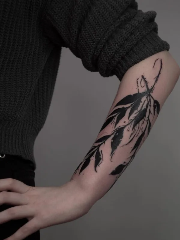 black blackwork Tatuaggio su forearm #51078 | Tatuatore Евгений 