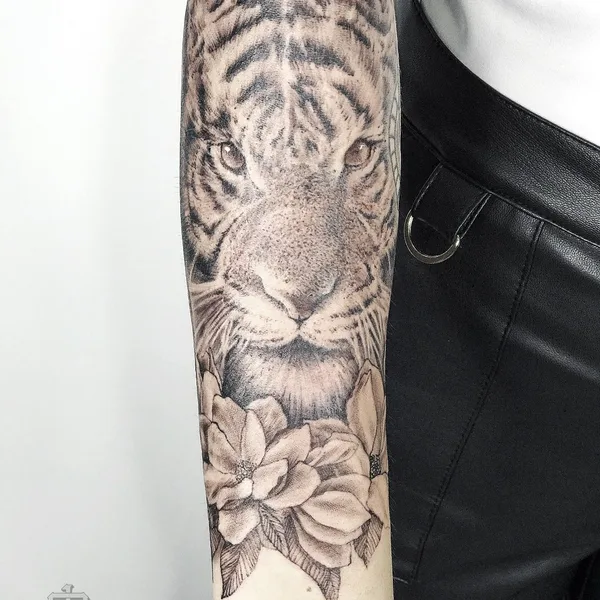 Black & Grey tattoo by Ed One in Moscow