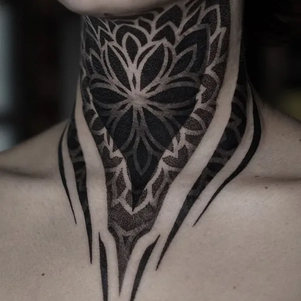 Ornamental tattoo by Fabio Pastorelli
