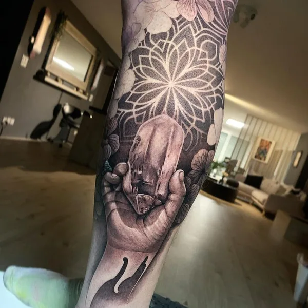 Ornamental tattoo by Abián LaMotta in Zürich