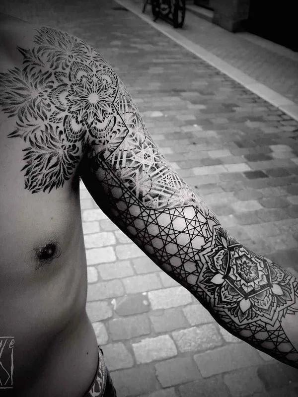 Ornamental tattoo by Noksi in Bordeaux