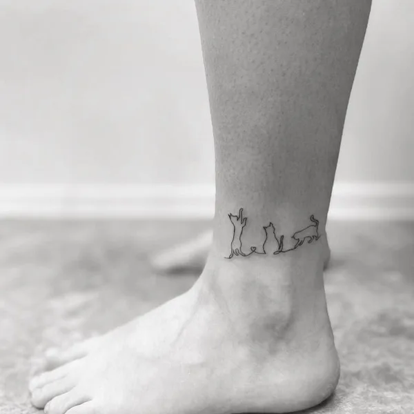 Botanical tattoo by Софья Спасенникова in Тюмень