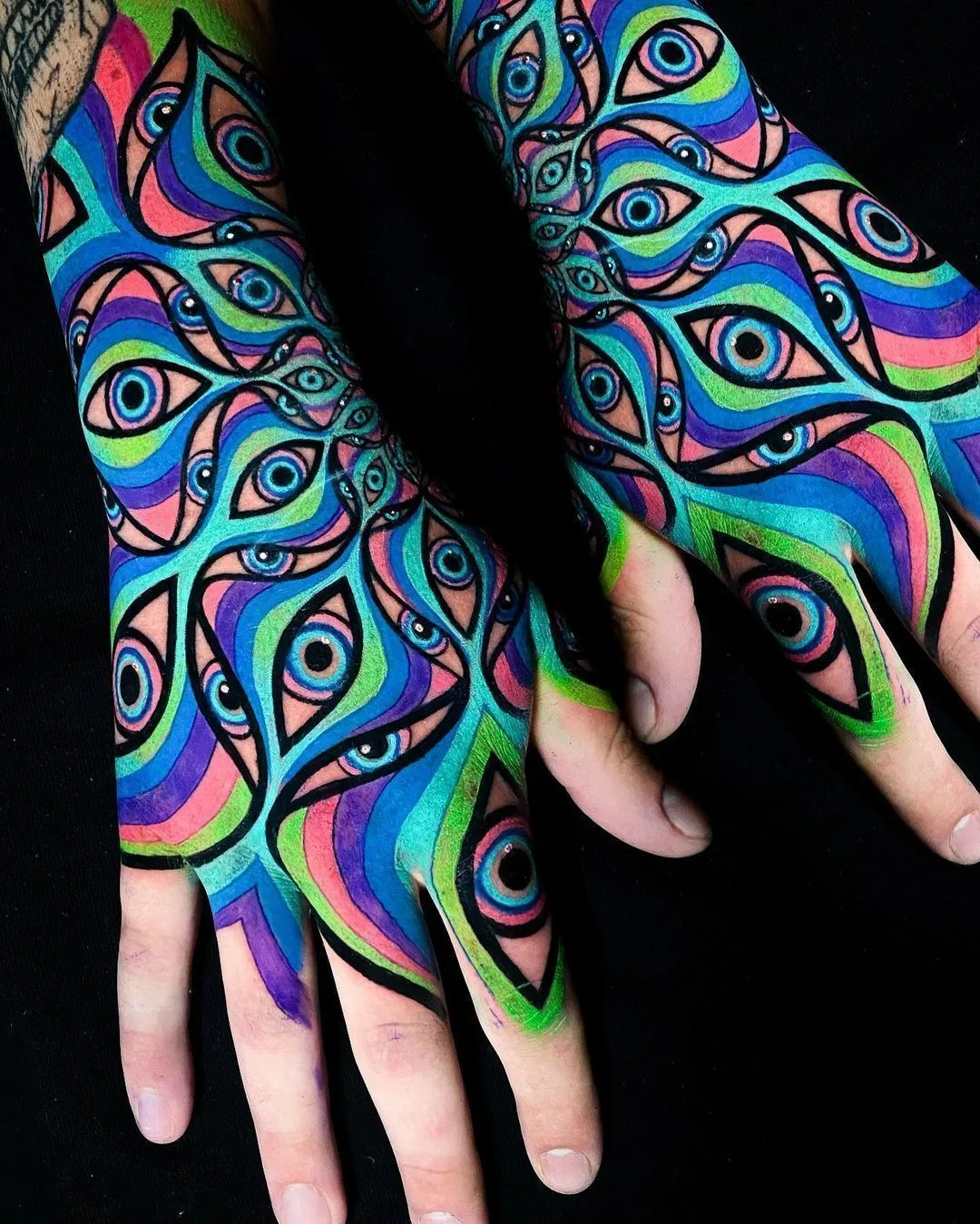 Bright and crazy surreal tattoos by Leonardo_tattoos