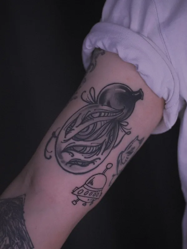 black blackwork tattoo on forearm #45406 | Tattoo Artist Mexica