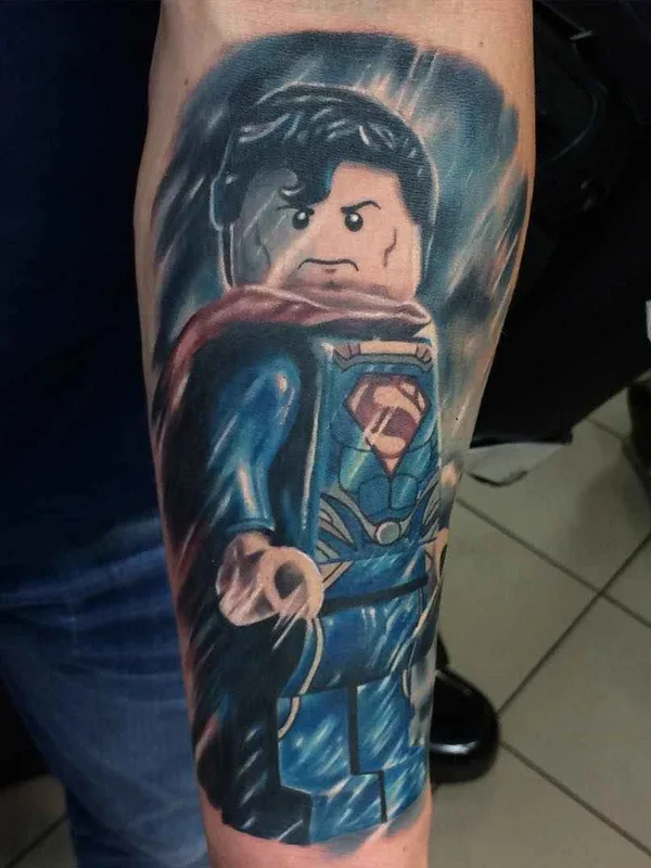 color realism tatuaje en forearm #1676 | Tatuador Max Pniewski