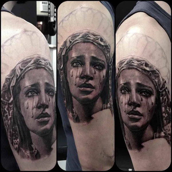 Realism tattoo by Veronica Imbo in Montréal