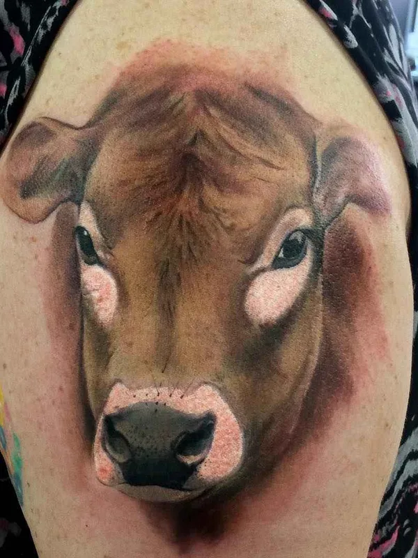 color realism татуировка на shoulder #1563 | Тату мастер Kerry Irvine
