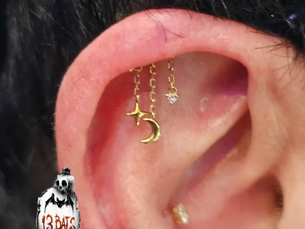 13 Bats Tattoo and Piercing Studio