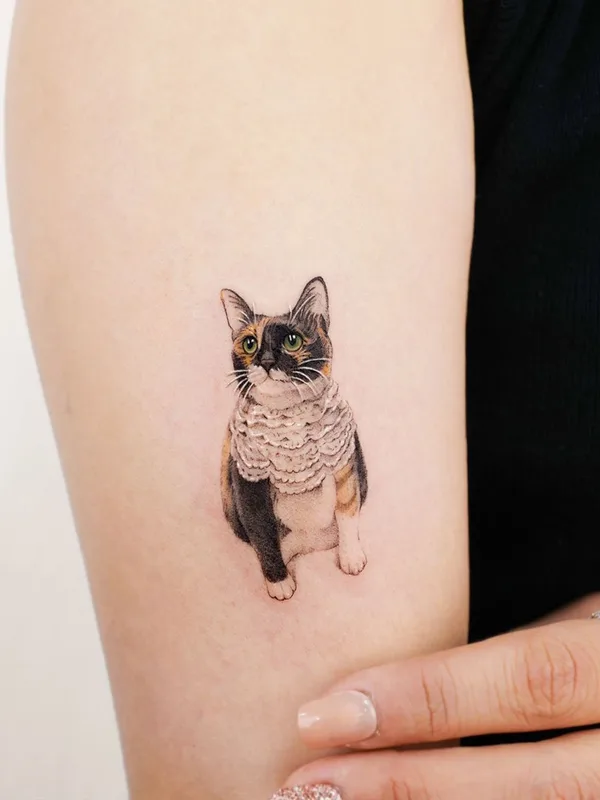 female color realism Tatuagem em upper arm #51097 | Tatuador Hansan