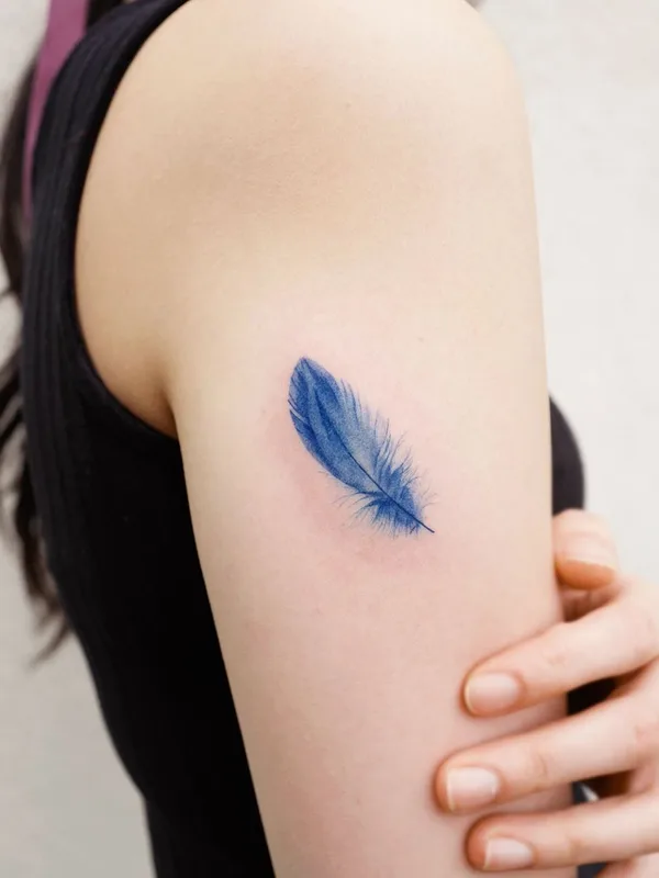 female color watercolor Tatuagem em upper arm #51094 | Tatuador Hansan