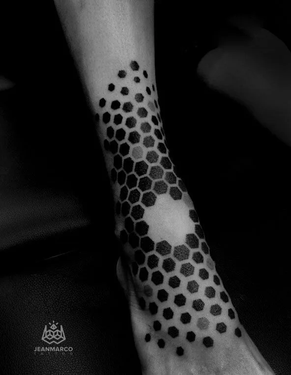 black and grey geometric татуировка на ankle #35693 | Тату мастер JeanmarcoTattoo