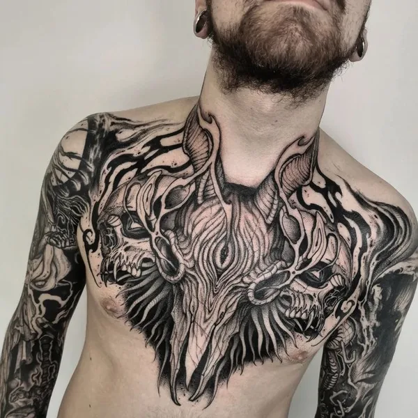Graphic tattoo by Gérard Sathan