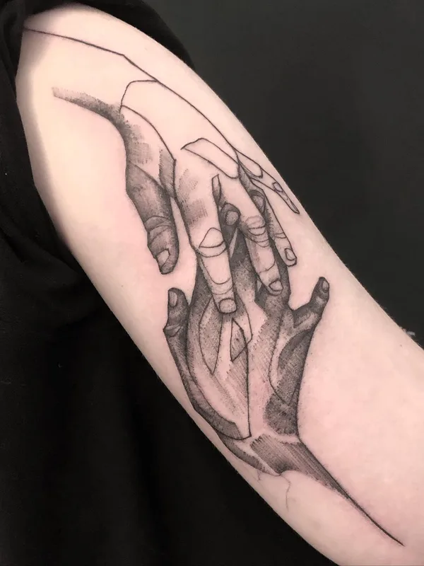 black and grey linework tatuaje en forearm #66563 | Tatuador Q.Ortega