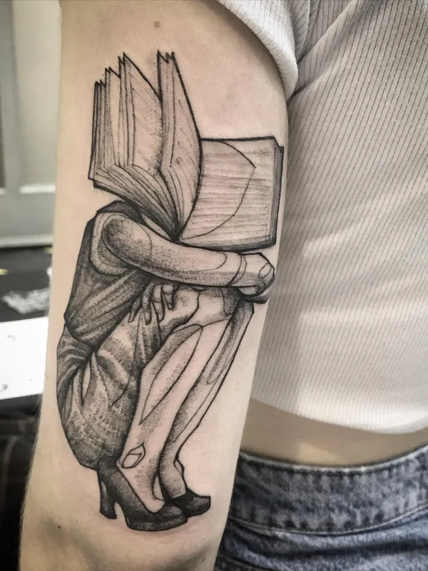 black and grey sketch tatuaje en forearm #66558 | Tatuador Q.Ortega