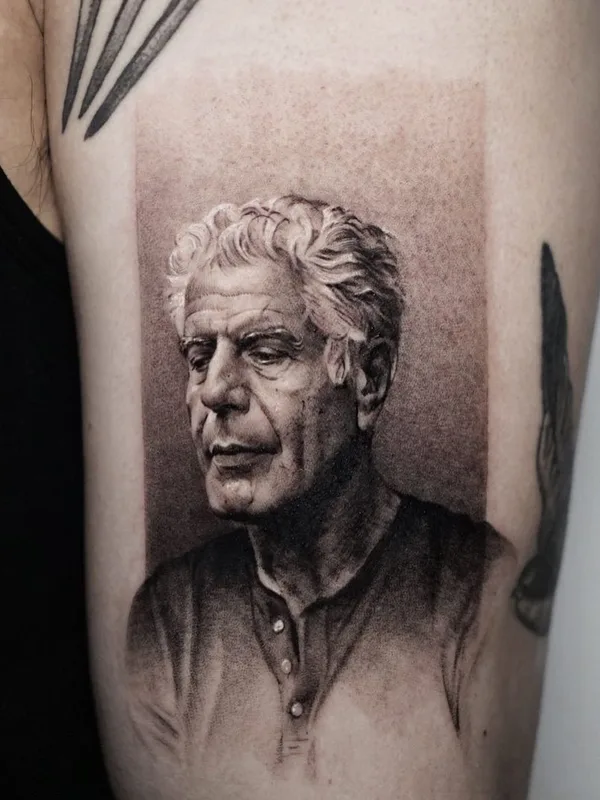 black and grey realism татуировка на bicep #40193 | Тату мастер Zlata Kolomoyskaya