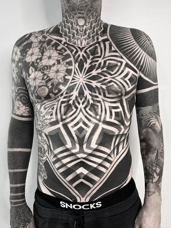 male black blackwork tattoo on full body #55566 | Tattoo Artist Raimundo Ramírez