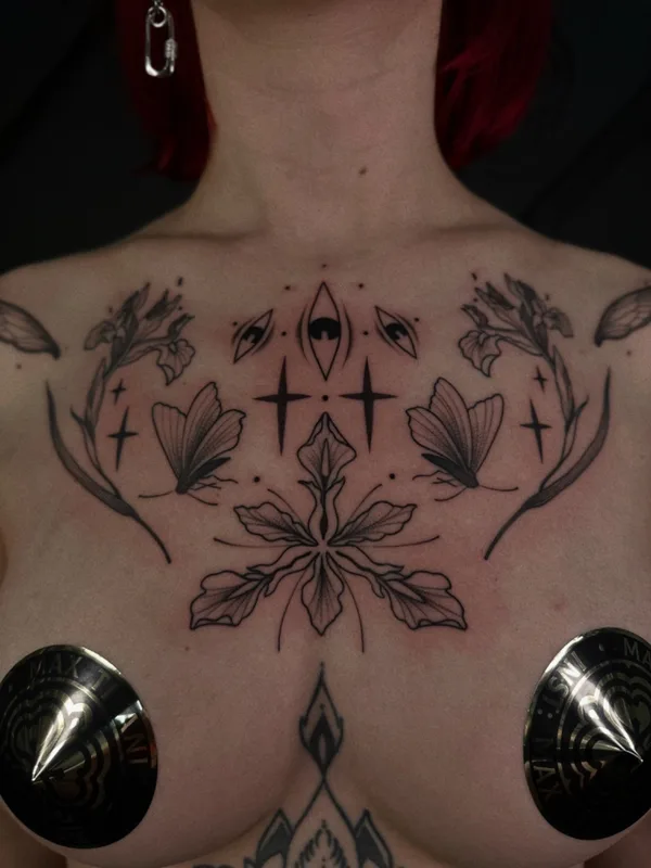 female black linework татуировка на chest #71116 | Тату мастер HAMSTERTATTOO 