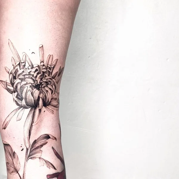 Абстрактная tattoo by Ivoire Noir in Marseille
