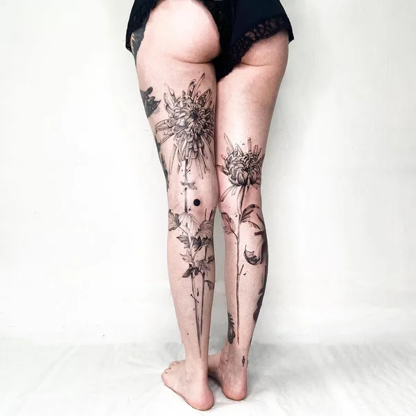 Абстрактная tattoo by Ivoire Noir in Marseille