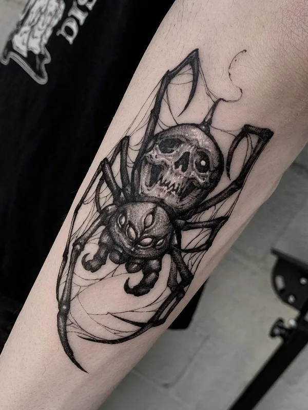 black and grey blackwork татуировка на forearm #41390 | Тату мастер Heedo_lee