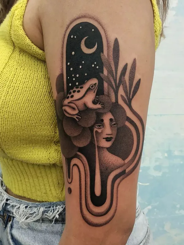 female black and grey illustrative tattoo auf forearm #42259 | Tätowierer Yara Floresta