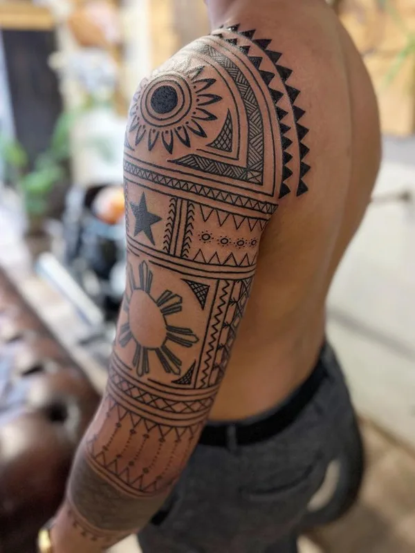 male black tribal tattoo auf full sleeve #75141 | Tätowierer Ayla Roda