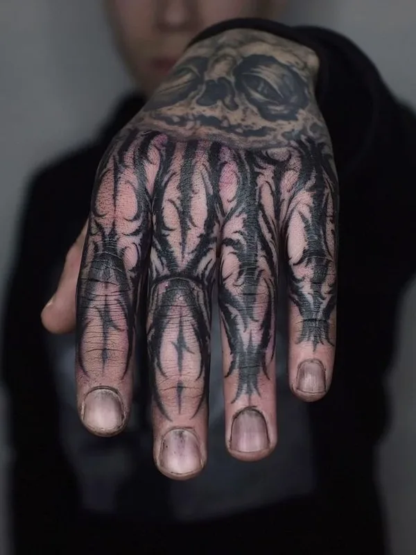 black blackwork татуировка на hand #45747 | Тату мастер Сергей Murdoc