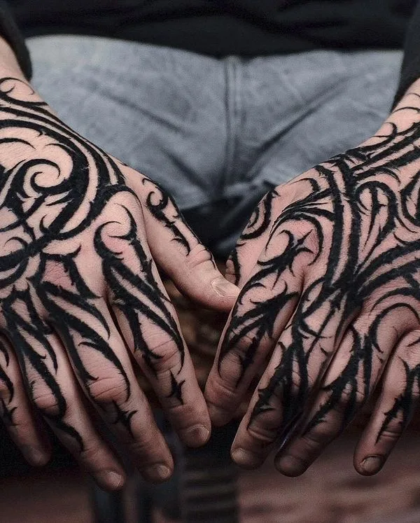 black blackwork татуировка на hand #45753 | Тату мастер Сергей Murdoc