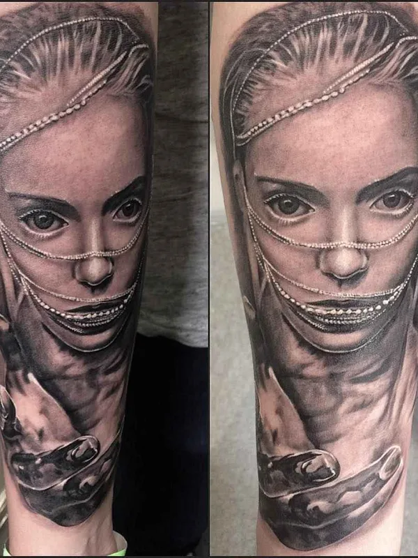 female black and grey realism татуировка на forearm #4606 | Тату мастер Mauro Amaral