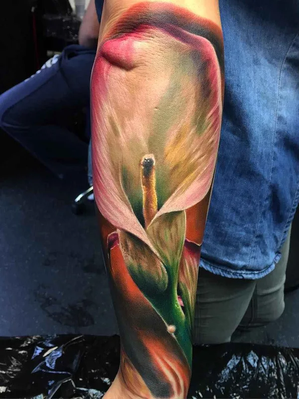 color realism tatuaje en forearm #1652 | Tatuador Max Pniewski