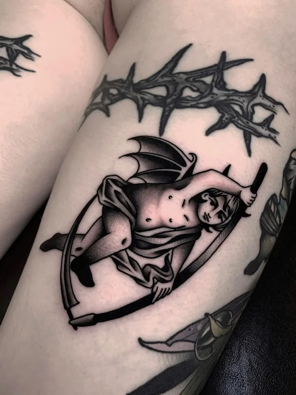 black and grey blackwork 타투 부위 thigh #46956 | 타투이스트 Артём Лебедев