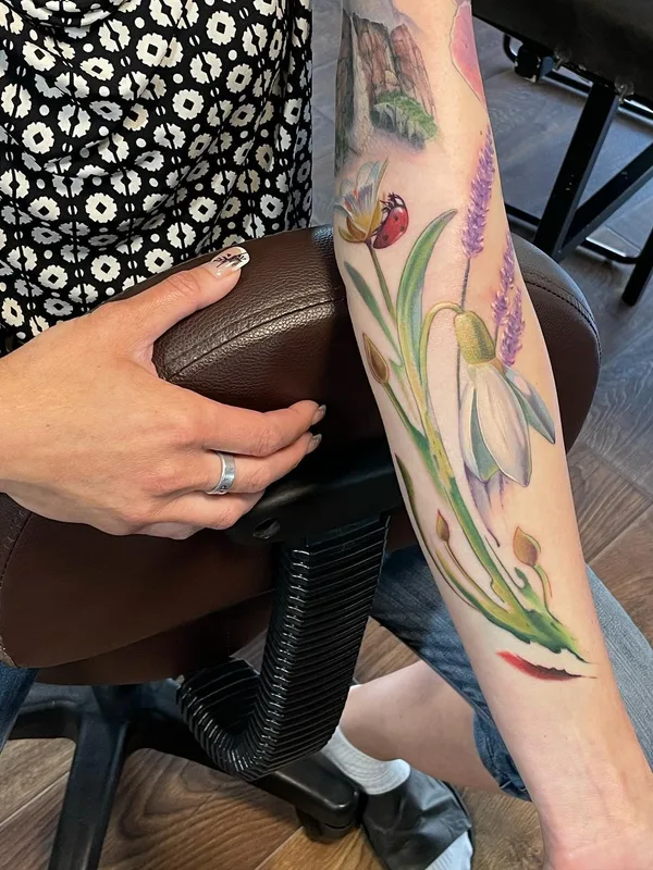 female color botanic 타투 부위 forearm #51123 | 타투이스트 Александр Юшков
