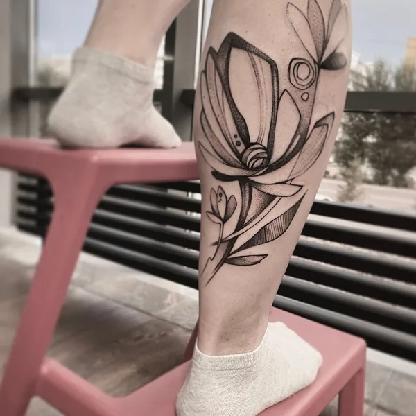 Graphic tattoo by Екатерина Годунова in Красноярск