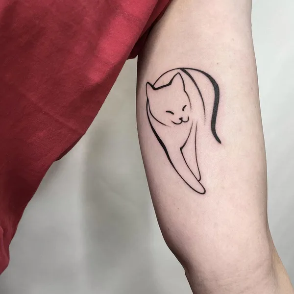Graphic tattoo by Екатерина Годунова in Красноярск