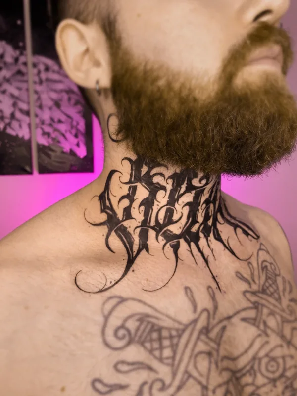 male black blackwork татуировка на neck #64481 | Тату мастер Anna Lazareva