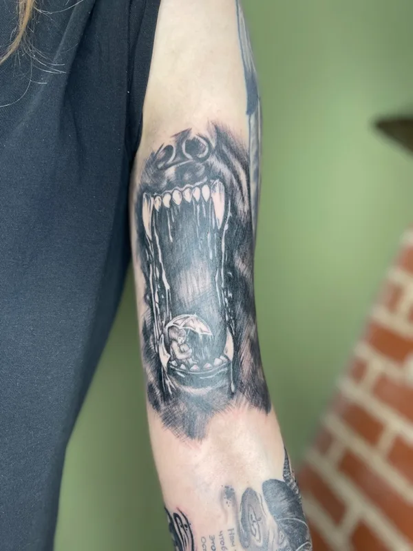 black and grey black and grey Tatuaggio su forearm #53084 | Tatuatore Дарья Гарамова