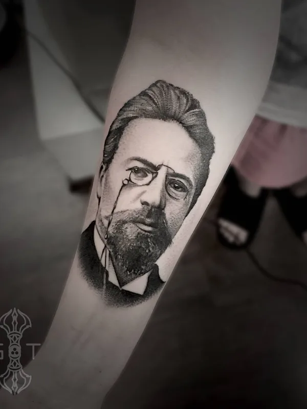 black and grey realism татуировка на forearm #29508 | Тату мастер Никита Шероухов