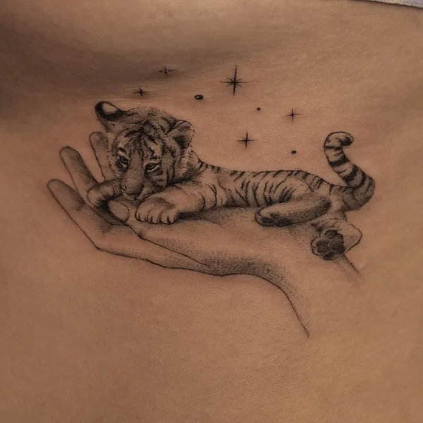whipshading tattoo by Яна Гуревич in Москва
