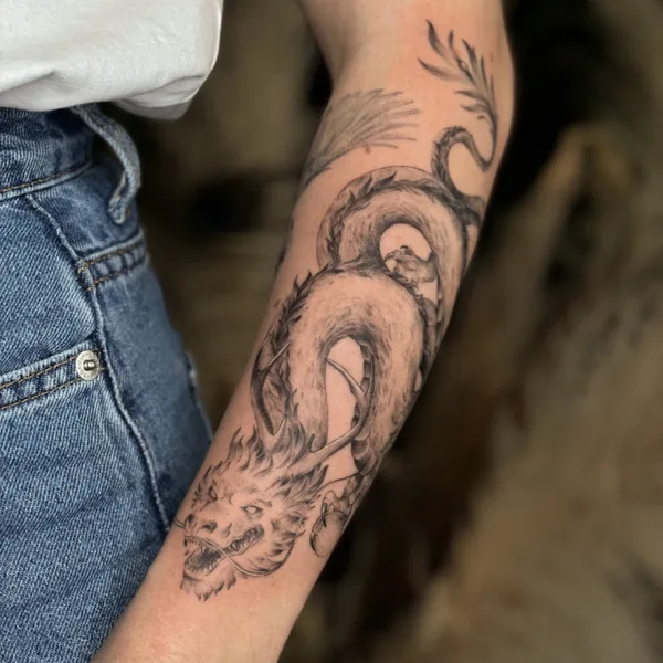 whipshading tattoo by Яна Гуревич in Москва